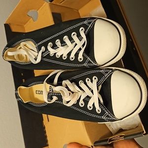 Womens converse sz8